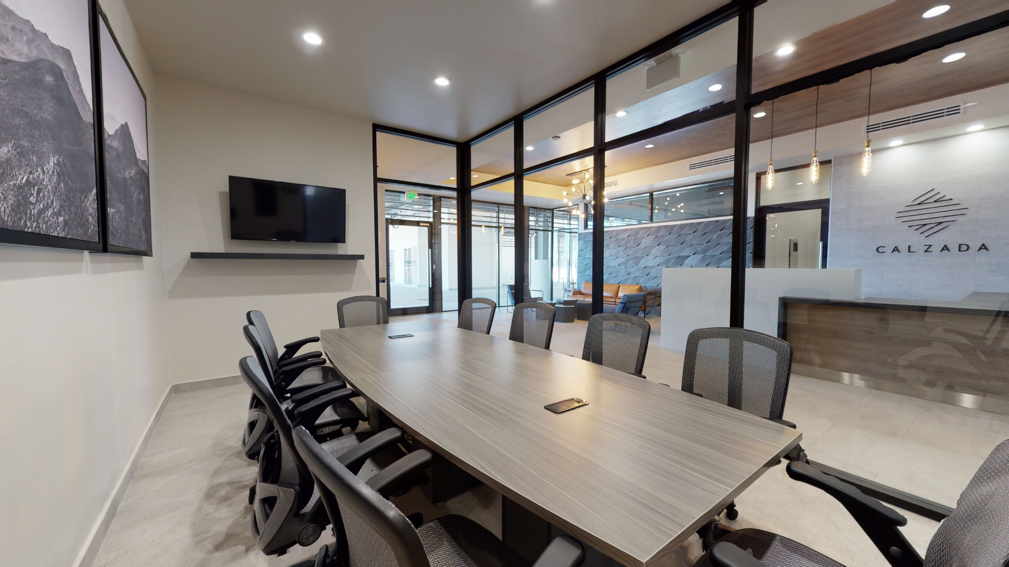 CALZADA - Business Center 2